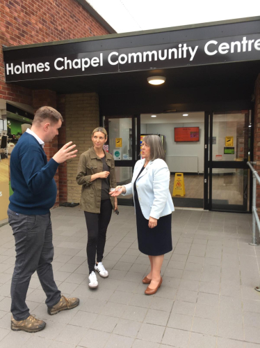 Fiona visits Holmes Chapel Community Centre